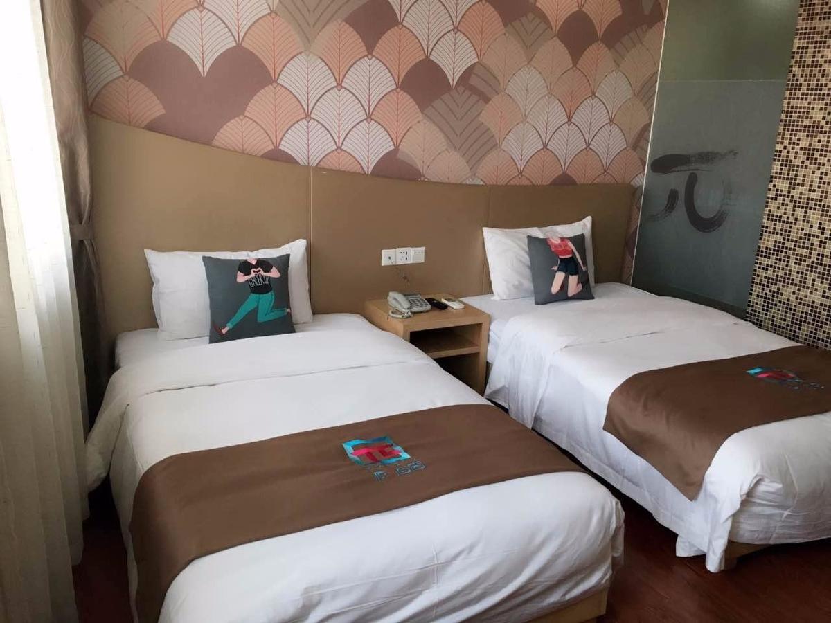 Pai Hotel Zhanjiang Xuwen Extérieur photo
